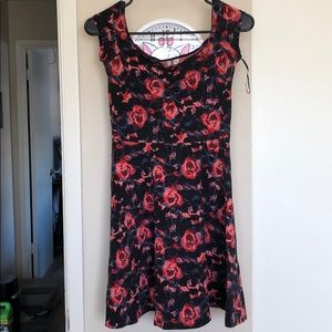 Black Frenchi Floral Dress - Mini length